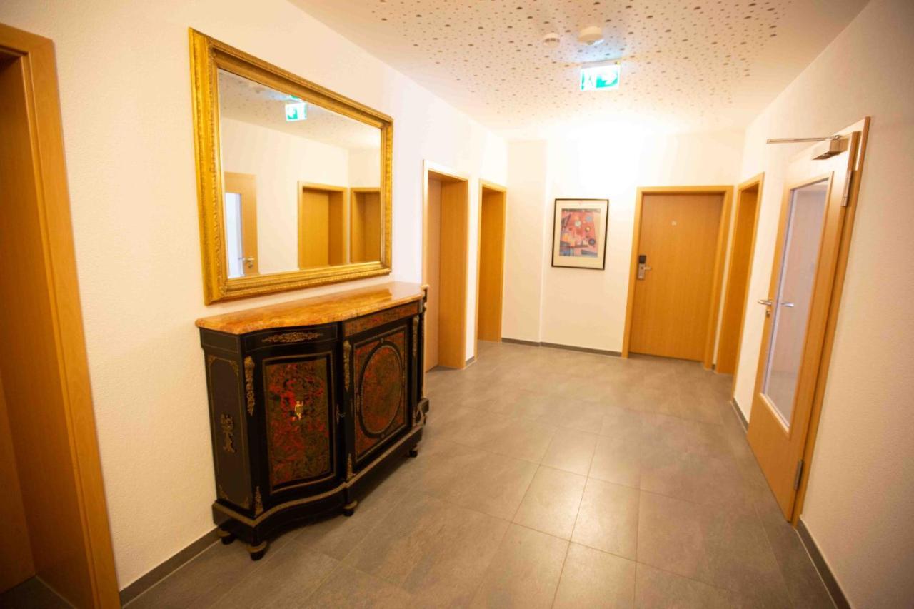 Heilbronner Hotel Am Schoenen Theater Екстериор снимка
